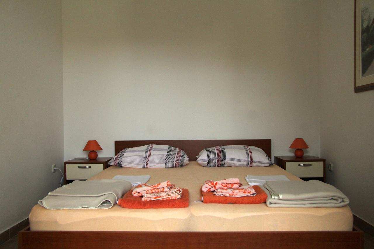 Apartment Alice 诺瓦利娅 外观 照片